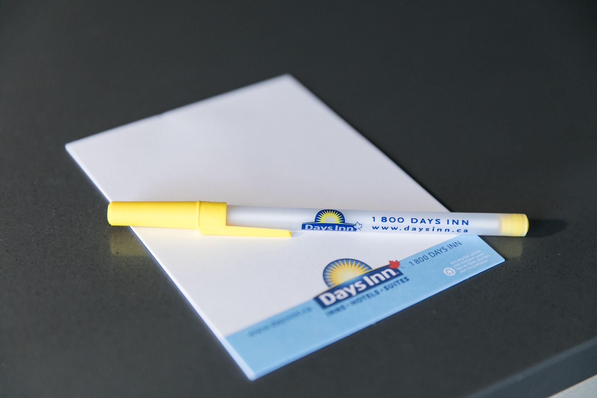 Days Inn By Wyndham Thunder Bay North Экстерьер фото
